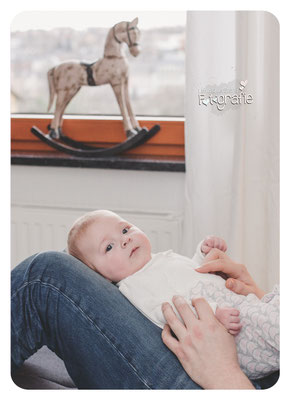 homeshooting, babyfotos zwickau, newborn, lifestyle sachsen, fotografie, lichtbildkuenstlerei, photography, gera, jena, dresden, bautzen, Glauchau, Erzgebirge, Stollberg, Chemnitz