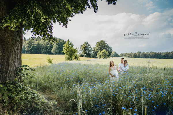 Fotostudio,Baby,Neugeboren,Fotograf,Babybauch,Schwangerschaft,Hebamme,Babybauchfotos,Shooting,Zwickau,Chemnitz