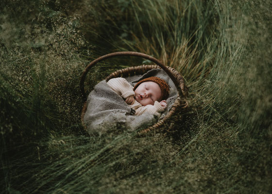 Familienfotos-Babyfoto-Fotograf-Zwickau-Chemnitz-Leipzig-Neugeborenenshooting-Newborn