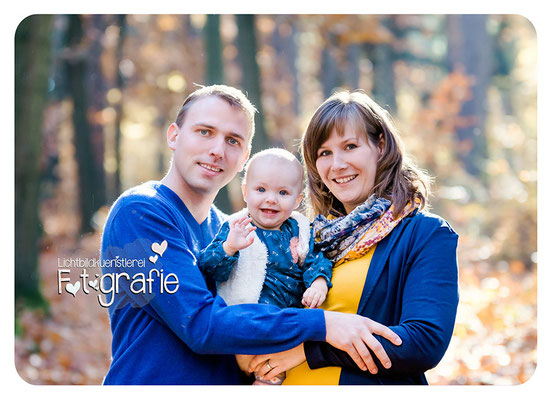 Neugeborenenfotos Homestory Lifestyle Fotografie Reportage Familienfotografie Photography Zwickau Hebamme Lichtbildkuenstlerei Rettke Hochzeit Kinderbilder Geschwisterfotos Chemnitz Zittau Erfurt Jena Leipzig Dresden Bautzen Newborn Baby Schwangerschaft