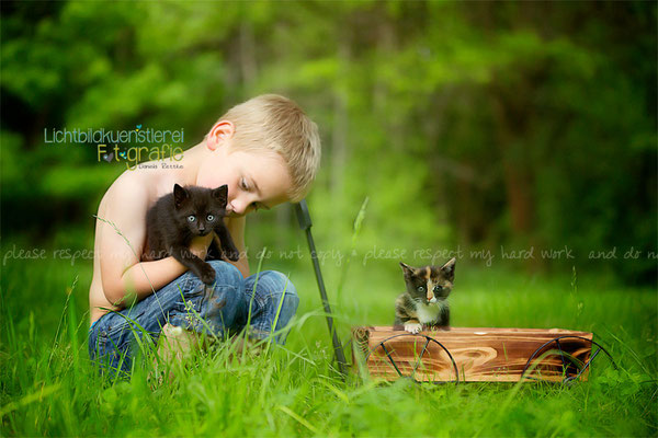Kinderfotografie-Babyfotos-Fotostudio-Zwickau-Chemnitz-Gera-Jena-Outdoorfotos-Robert Schuhmann stadt-Lichtbildkuenstlerei-Fotografie