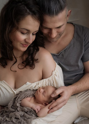 Familienfotos,Babyfoto,Fotograf,Zwickau,Chemnitz,Leipzig,Fotostudio,Neugeborenenshooting,Coupleshoot,Newborn