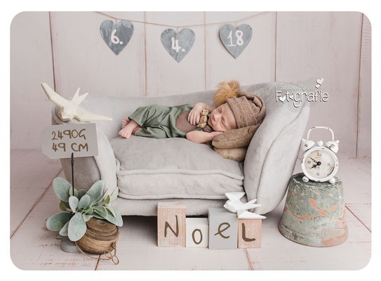 Geburtsanzeige,Birthannouncement,geburtskarte,neugeborenenfoto,babyfoto,baby,hebamme,fotostudio,zwickau,leipzig,chemnitz