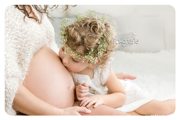 Fotostudio,Baby,Neugeboren,Newborn,Fotograf,Babybauch,Schwangerschaft,Hebamme,Babybauchfotos,Shooting,Zwickau,Chemnitz,Gera,Aue,Dresden,Leipzig