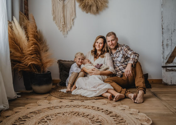 Familienfotos,Boho,Babyfoto,Fotograf,Zwickau,Chemnitz,allgäu,Fotostudio,Familienshooting,Neugeborenenshooting