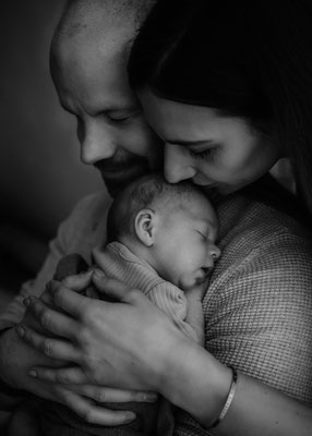 Familienfotos-Babyfoto-Fotograf-Zwickau-Chemnitz-Leipzig-Fotostudio-Neugeborenenshooting-Bohoshooting-Zittau