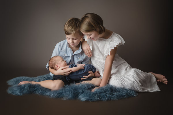 Familienfotos,Lichtbildkuenstlerei,Babyfoto,Fotograf,Zwickau,Chemnitz,allgäu,Fotostudio,Fineart,Neugeborenenshooting