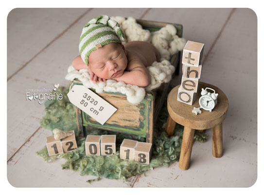 Geburtsanzeige,Birthannouncement,geburtskarte,neugeborenenfoto,babyfoto,baby,hebamme,fotostudio,zwickau,leipzig,chemnitz