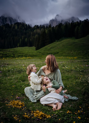 Familienfotos-Babybauchfotos-Fotograf-Zwickau-Chemnitz-Leipzig-fineart-Schwangerschaftsshooting-portrait-Zittau