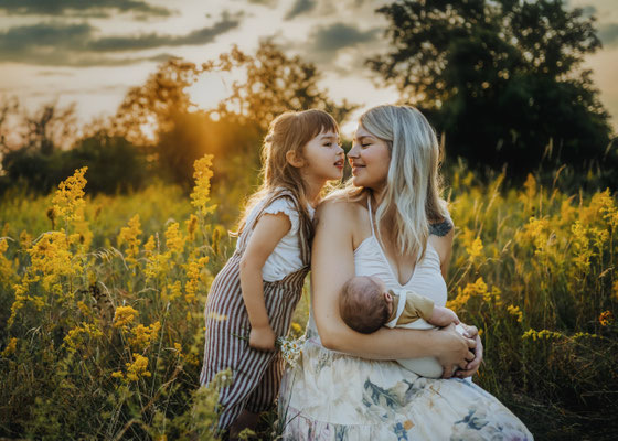 Familienfotos-Babyfoto-Fotograf-Zwickau-Chemnitz-Leipzig-Fotostudio-Neugeborenenshooting-Loftstudio-Newborn