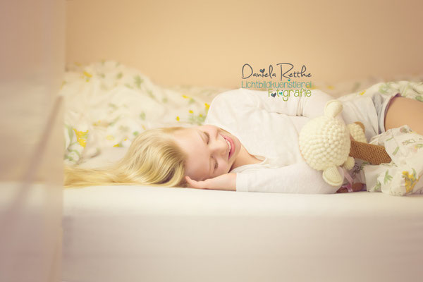 Kinderfotografie-Babyfotos-Fotostudio-Zwickau-Chemnitz-Gera-Jena-Outdoorfotos-Robert Schuhmann stadt-Lichtbildkuenstlerei-Fotografie