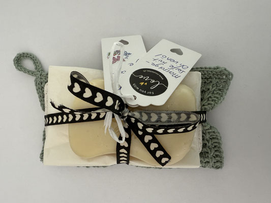 Mitbringsel, Geschenke, Bioseifen, Seifen, Aleppo-Seifen, Badesalz, Luxusseifen, Bad - www.nicolettas-welt.ch