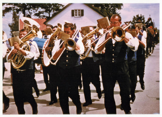 Gauschießen 1968 in Petzenhausen - Festkapelle war die Stadtkapelle Landsberg