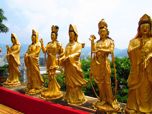 Ten thousand Buddhas 