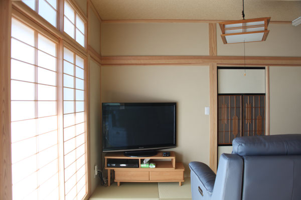 祖父母がくつろぐための小さな座敷