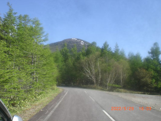 蓼科山の遠景