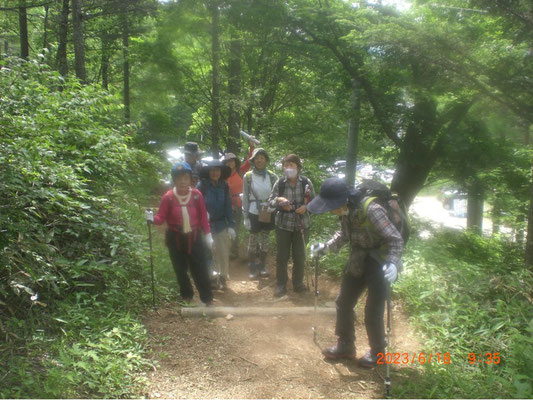 沢入登山口上部