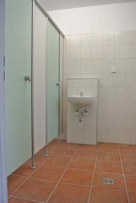 WC-Anlage im neuen Sanitärbereich © www.zweiseen.de