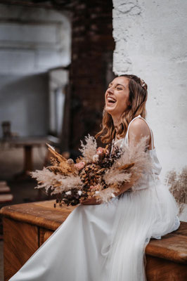 Brautstyling in Münster, Borken, Coesfeld, Steinfurt und Warendorf – natürliches Braut-Make-up und elegantes Hairstyling für den Hochzeitstag