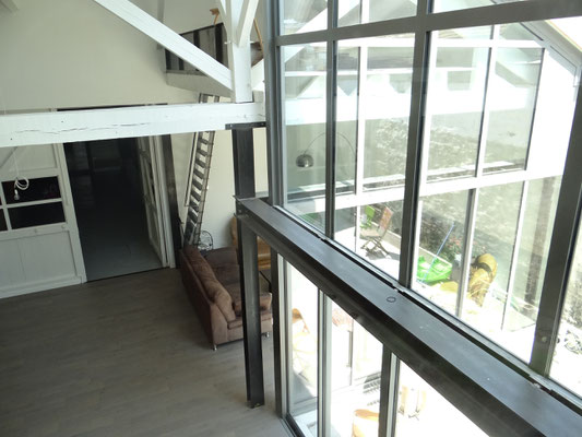 Loft avec patio, double hauteur 