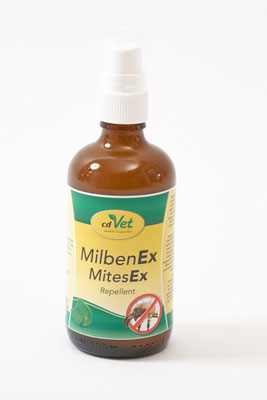 Flasche mit Anti-Milben-Mittel für Alpakas