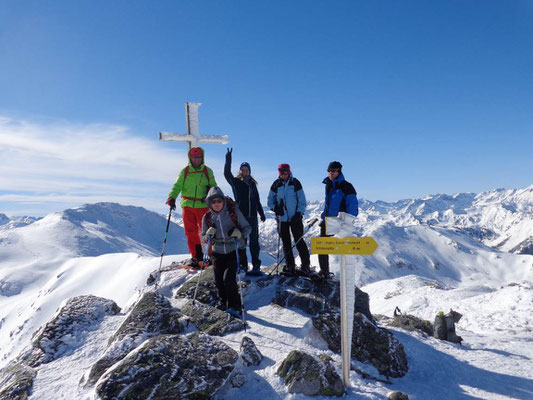 Gipfel erreicht: Karlspitze 2.097 m