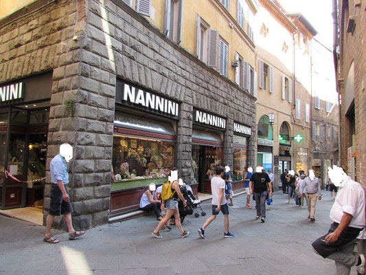 Das berühmte Cafe Nannini, im Besitz der Familie mit dem berühmten Namen