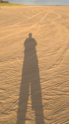 Lange Schatten am Strand von Römö