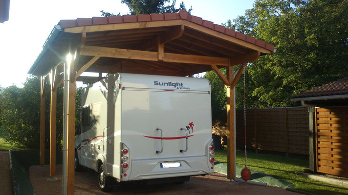 Abris camping car sur mesure (pariou)