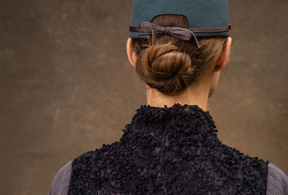 Hut fashion Anja Kaninck / racingfashion · ascothats · ascotraces · royalascot / Derby · Pferderennen · Trabrennbahn / Hamburg · Schleswig Holstein · Bargteheide / Nicole Booss · BOcouture Hamburg