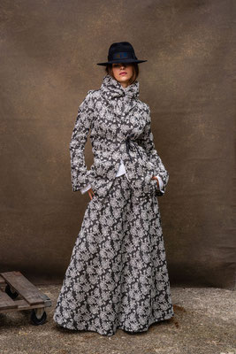 millinerymaker Anja Kaninck / cotouremillinery · hatmaker · hat designer · hatter · hat teacher / Hutmacherin · Hutmachermeisterin · Hutprofi / Hamburg · Schleswig Holstein · Bargteheide / Nicole Booss · BOcouture Hamburg