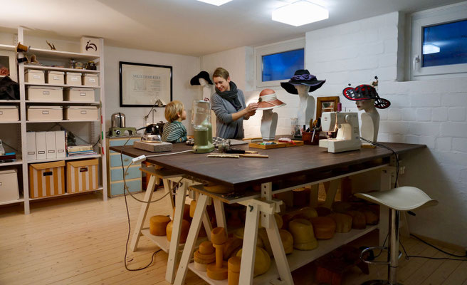 Hutwerkstatt / Hutkurs · Hut Workshop · Hutmacherkurs · Hut selbermachen · gut behütet · Kopfbedeckung kreieren / Hamburg · Schleswig-Holstein