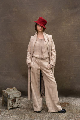 Haut Couture Hutmacher Anja Kaninck / Hochzeitshut · Brauthut · Hochzeit / wedding · weddinghat  / chapeau · chapeaux / Hamburg · Schleswig Holstein · Bargteheide / Nicole Booss · BOcouture Hamburg