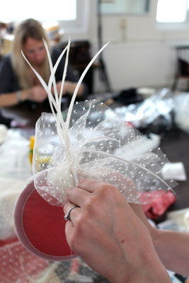 Fascinator selbermachen · DIY · diy Idee · doityourself  / JGA Workshop / highfashion nähen / JGA Hamburg · Schleswig-Holstein