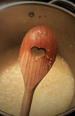 Bild: mentalLOVE Blogparade das beste Kochrezept zum Verlieben - Massloskochen - rote-Rüben-Risotto 1