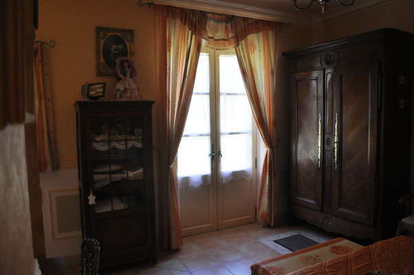 L'entrée privative de la Chambre d'Alain