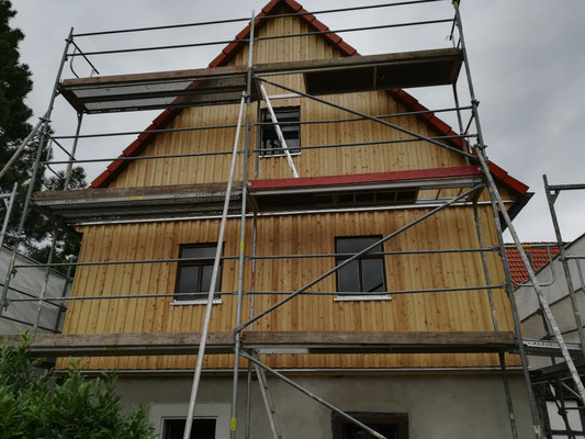 Fassadenverkleidungen, hier in sibirischer Lärche