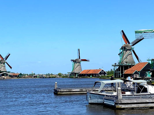 Zaanse Schan Windmills