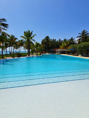 Infinity Pool at Melia Zanzibar Hotel