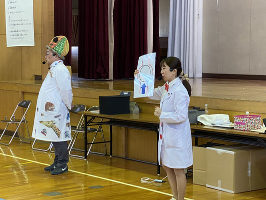 科学実験で楽しく学ぶ