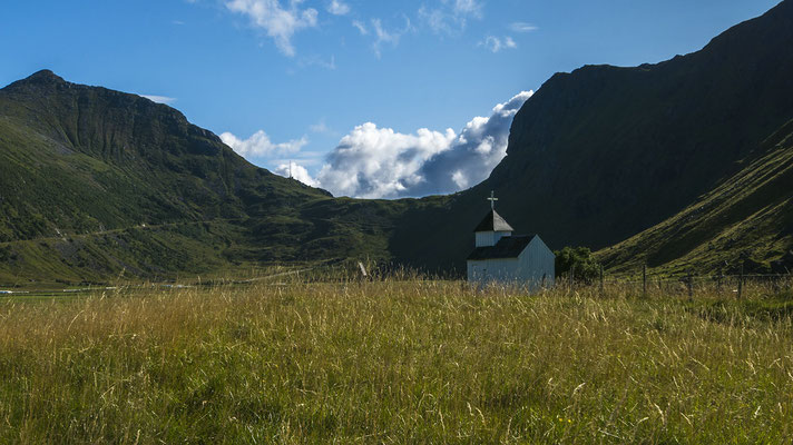 Kirche bei Unstad.