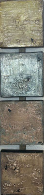 „Mauerwerk“ im Quadrat   ...   Sumpfkalk und Tusche auf Leinwand   ...   4 x 20 x 20 cm
