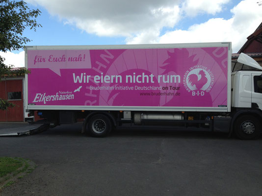 Unser Lieferant wirbt für die Bruderhahn-Initiative.