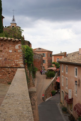 Rousillon ( 84 )