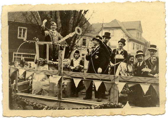 Hans Dördelmann wird 1948 der zweite Prinz in Olfen nach Karneval.