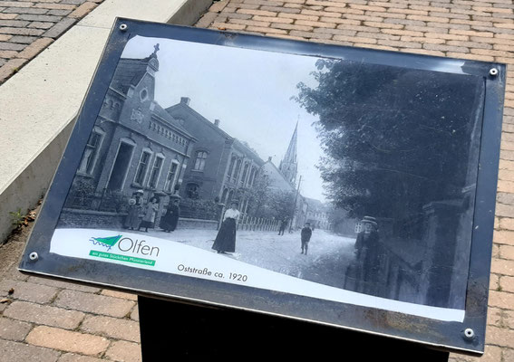 Stele an der Oststraße