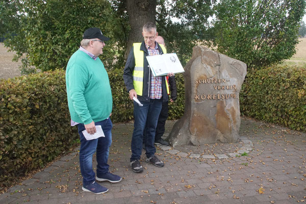 ... das Ehrenmal des Schützenvereins Kökelsum