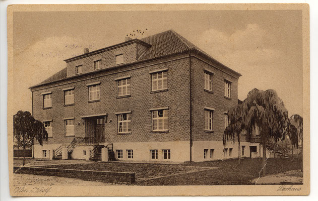Leohaus nach der Erbauung 1929 - Pfarrarchiv