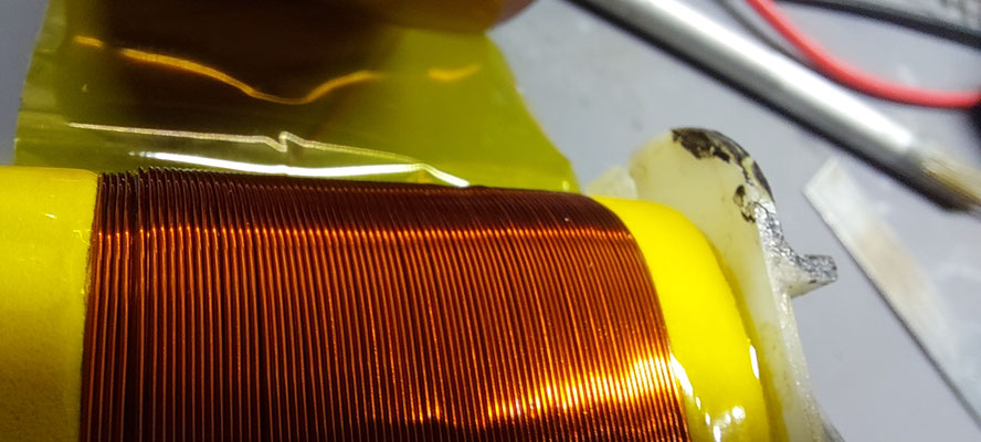 Bobinage à la main d'un transformateur de sortie audio pour amplificateur à lampes ( technique meli mélo primaire et secondaire).