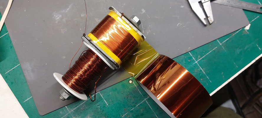Bobinage à la main d'un transformateur de sortie audio pour amplificateur à lampes ( technique meli mélo primaire et secondaire).